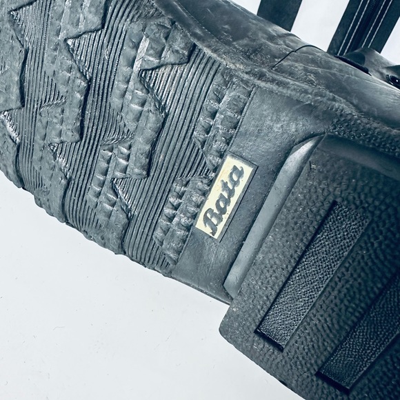 US Military Issue (1977) Mickey Mouse Bunny BATA Rubber Boots - 11R - Picture 7 of 12